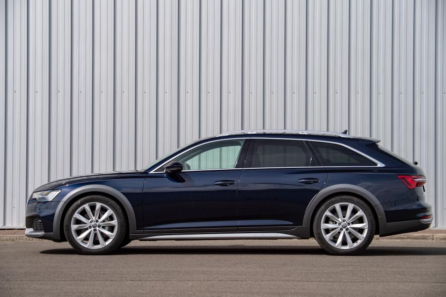  Audi A6 50 TDI Allroad Quattro 2019 года  (UK) (фото 12 из 40)